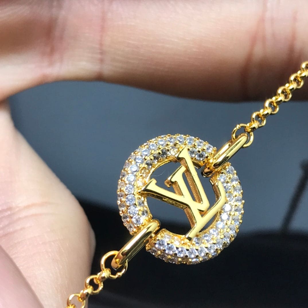 18K Louis Vuitton Vintage Diamonds Bracelet